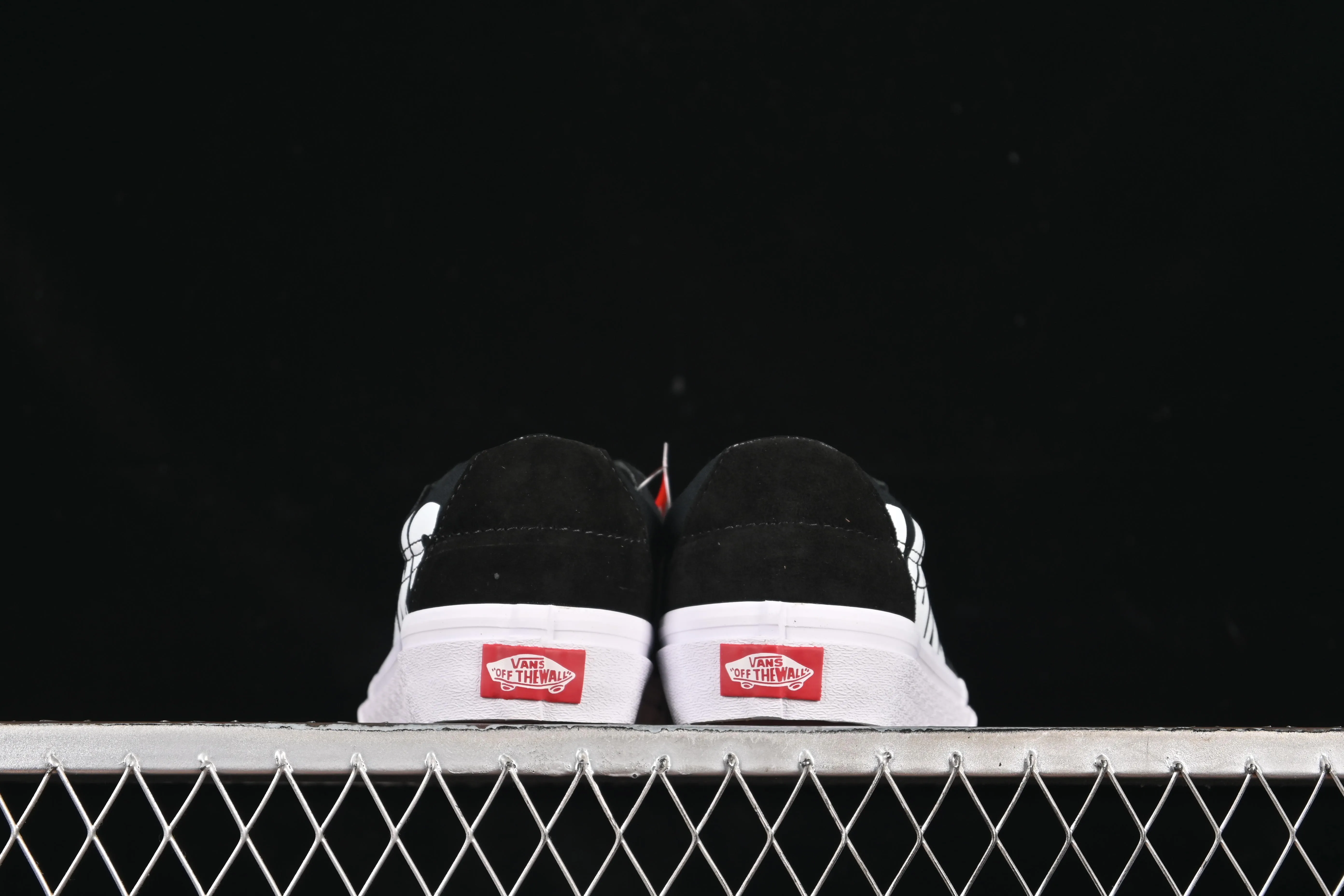 All categories Vans Vans series Vans Low Vans low-top Vans Sk8-Low Vans large logo anti-slip casual skateboard shoes VN0A5KXDY28